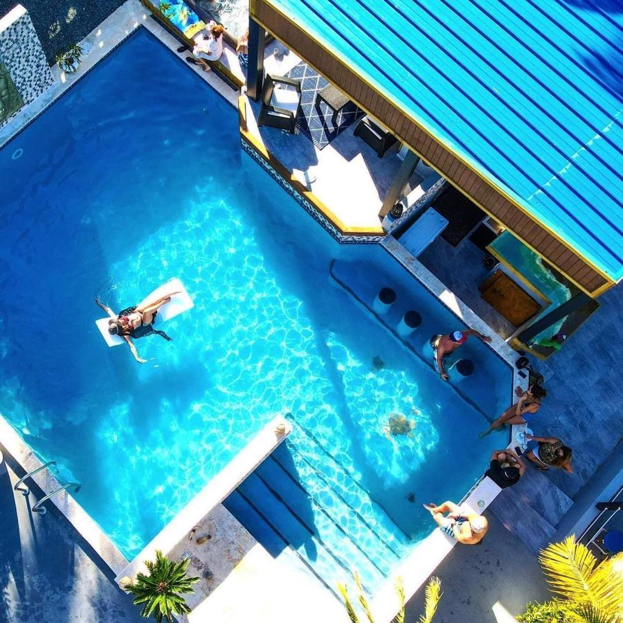 Aqua Marina Beach Club รินกอน ภายนอก รูปภาพ